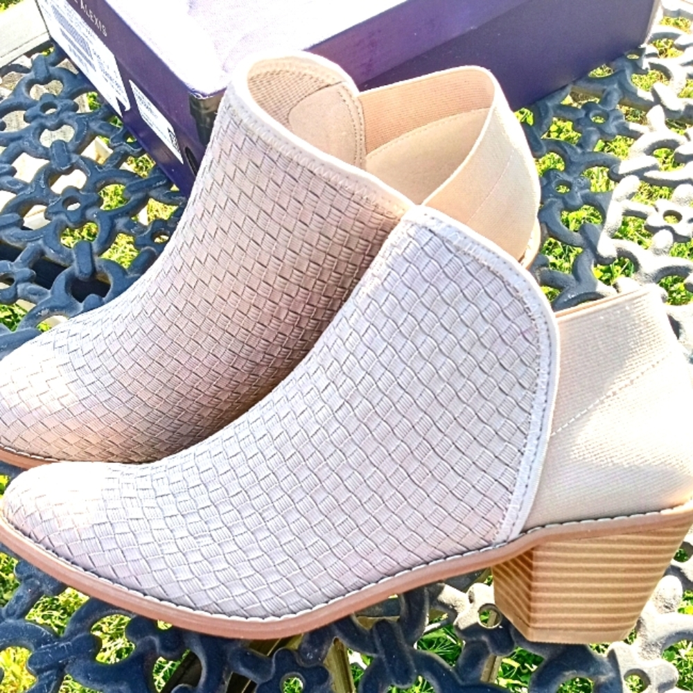 Zee Alexis Booties